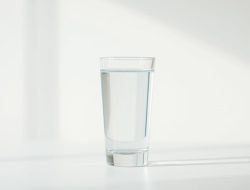 Aqua: Minuman Segar yang Digemari Masyarakat